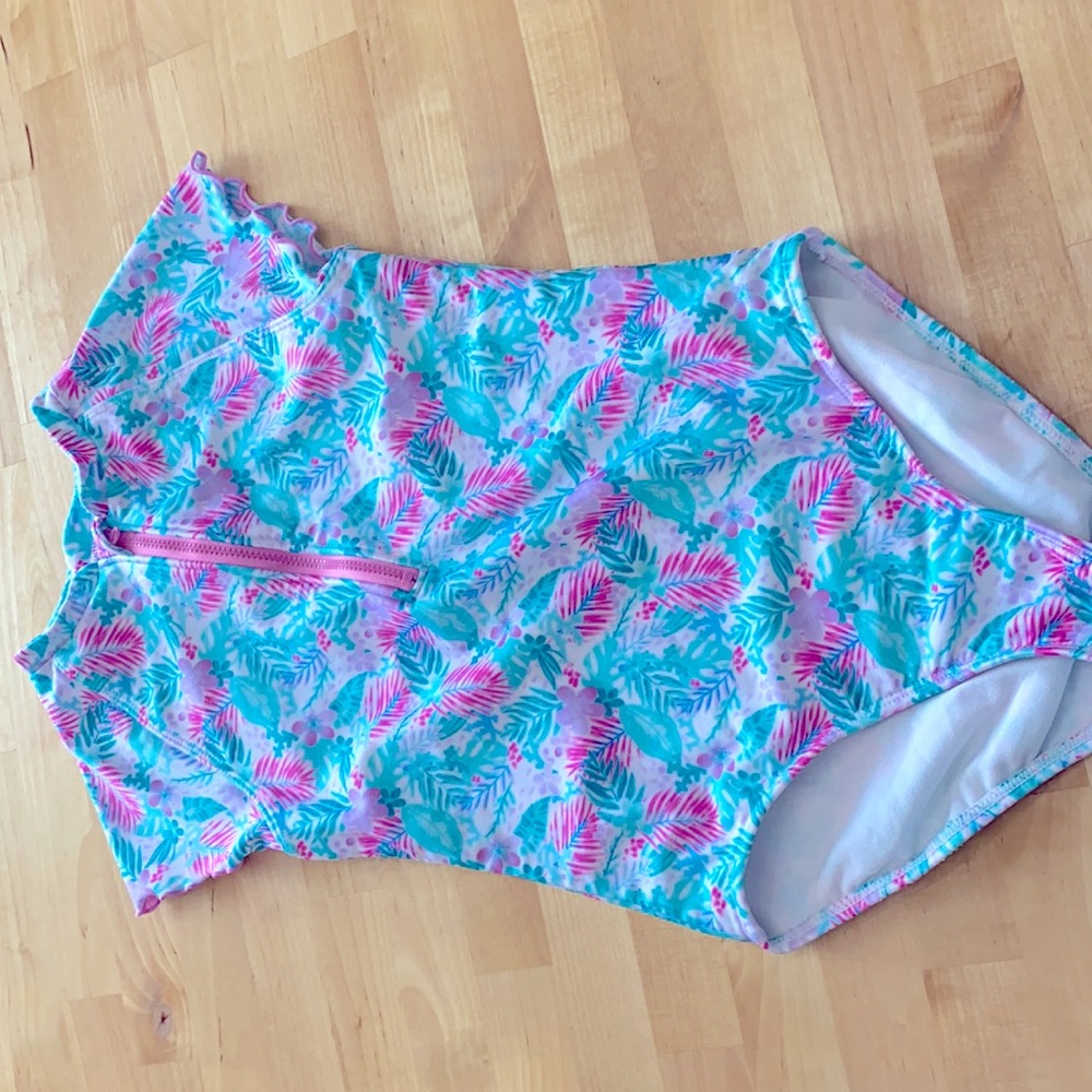 Bathing suit